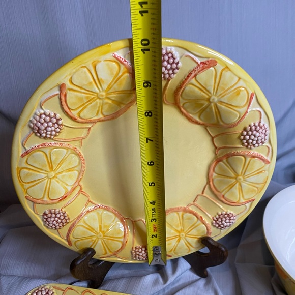 Three piece serving platter with strainer. - Picture 6 of 10
